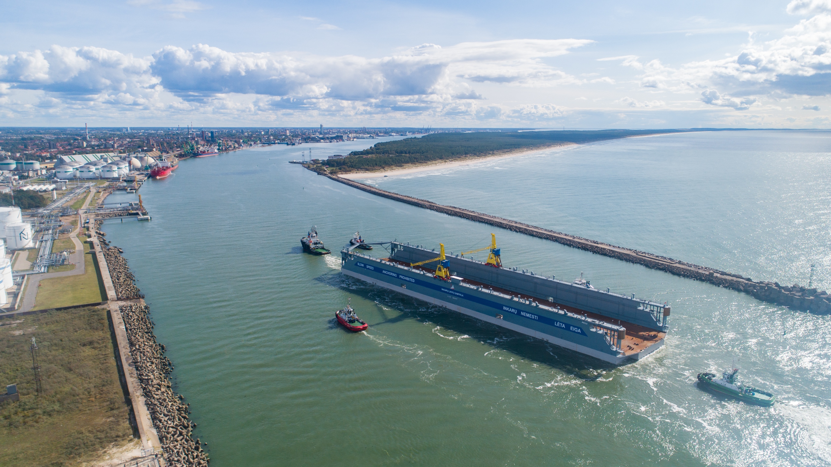 AB „Vakarų laivų gamykla“ įmonių grupė paruošė darbui didžiausią Baltijos šalyse doką